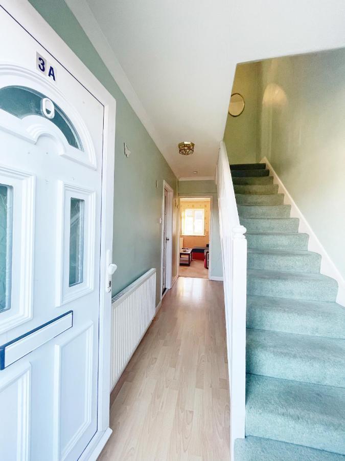 3 Bed Duplex Flat, Free Wifi & Netflix, Ideal For Contractors Lejlighed Gravesend Eksteriør billede